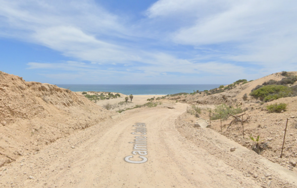 Driving in Los Cabos Dirt Roads Driving in Los Cabos Dirt Roads