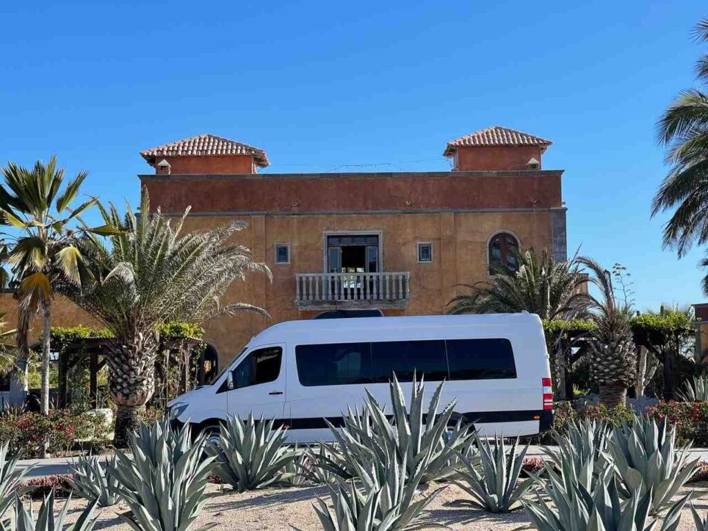 Airport Shuttle La Paz