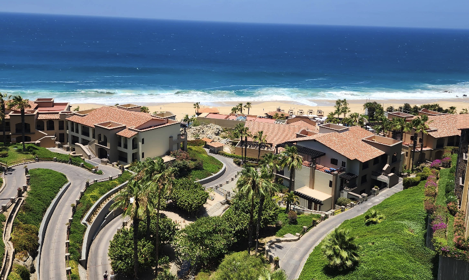 how to get to Playa Grande