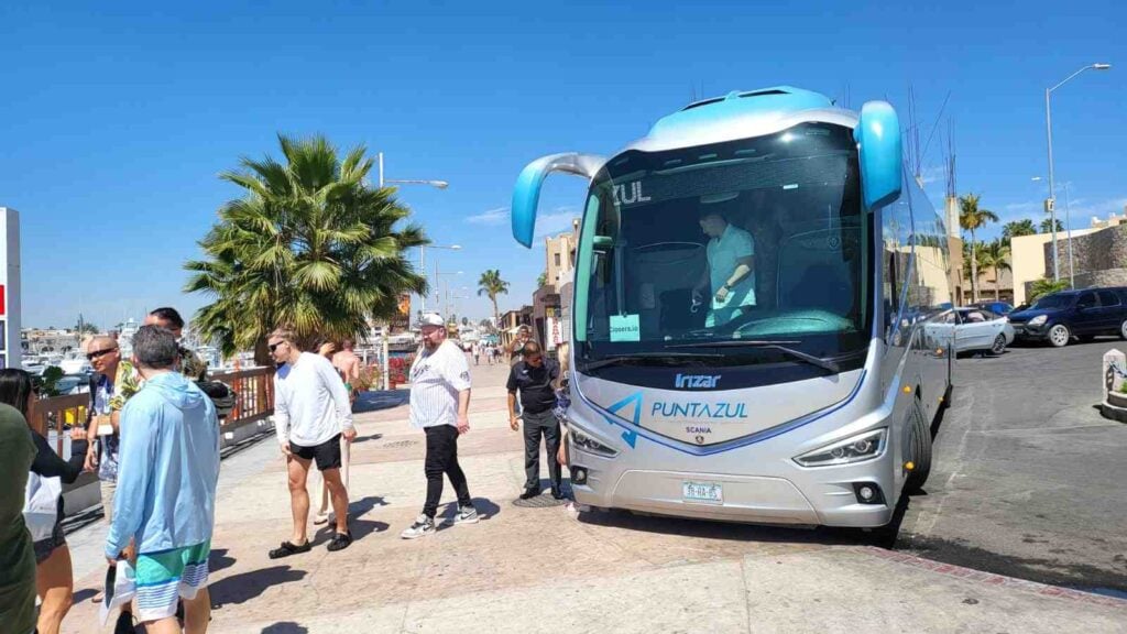 super cabos bus service