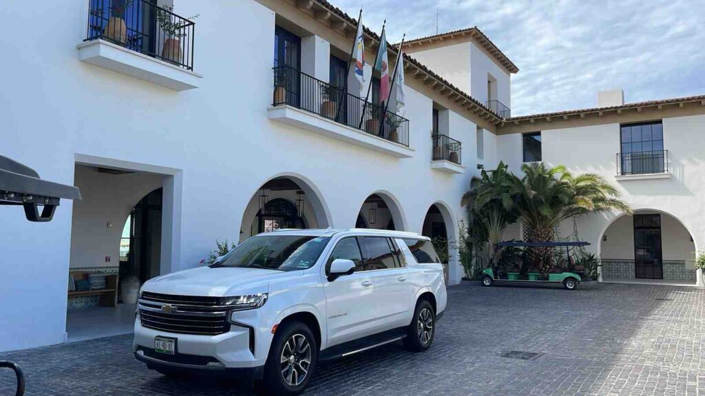 airport to cabo hotel